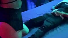 カサダ、そのビッグブラックコックの騎乗位を楽しんでる？