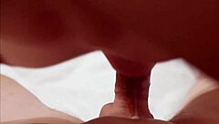 熱いフェラの後に彼が口内に中出しするあの激しいラッシュ