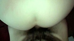 mi hermanastra en pose de perrito argentina rubia super caliente tetona