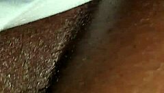 Kız arkadaşım siyah yarağı pro gibi derin boğaza çekiyor, vay be!