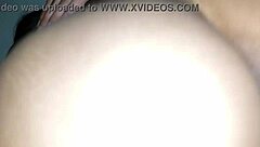 Wow, denne milf squirter så intenst under den creampie session! 🔥💦