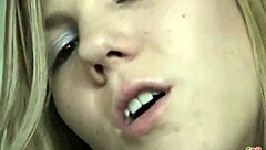 la estudiante, estás segura de faltar a clase por follar toda la tarde con ese facial final?