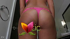 casual-narrative gostosa appears in casual scene highlighting her appealing presence without specific actions or intense details