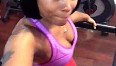 i can't stop watchin' cherokee shakin' her big ebony ass on the treadmill in solo workout