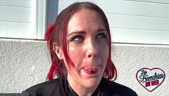 Ava Et Miss Alice Dengan Buntut Besar Mereka Nikmati Saling