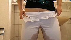 I love collecting all these homemade amateur videos in my personal pipi compilation full of high definition moments.