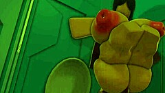 Посмотрите на эту милф с большой задницей и сиськами, прогуливающуюся по нудистскому пляжу