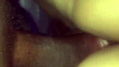 Redbone siente cada centímetro cabalgando polla negra grande en cowgirl apasionada