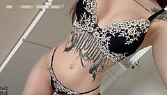 ruivinha deliciosa offers her creampie to her lover in amateur style