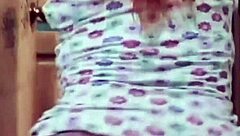 성숙 매춘부 팬티 라인 보고 너무 흥분돼