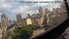 Victoria Camargo enfrenta dos vergas masivas en amateur primerizo con culo grande