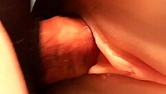 Eh, aku baru masuk belakang memek dicukur batang sambil kocok boneka comel tu...