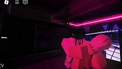 Teroka Kerja Panas Roblox Elemen Permainan Seronok