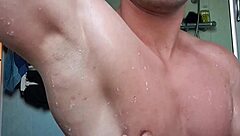 I love exploring my armpit and nipple fetish in this teasing session