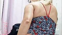 Aku tunjuk pepek basah aku untuk semua lelaki nakal yang nak tebuk dia - jumpa di hotel dan kongkek kuat