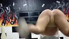 Watch this Argentinian culona deliver an amazing twerk performance!