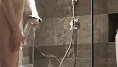 Yo, check out Newyokumaimai's latest shower update from Feb 3, 2025! 🚿 She's in that cute ponytail vibe.