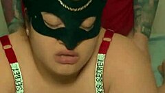 セクシー18+BBWミアリマイアスが赤で小おっぱい揺らし騎乗位