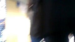 amateur upskirt views of big asses moving outdoors in skirts