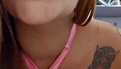 Tunjuk memek dan kote dalam lancap solo dengan pamer