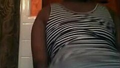 This black BBW shakes her big fat ass in sexy mapouka dance number 3, so hot