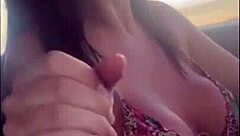 Putita pasa el porro con boca y traga todo el semen