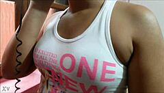 Corno sacana films wife teasing gas delivery guy outdoors part 1