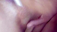 en el baño for a quick moment