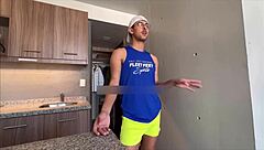 Sıradan sohbet mahalle iri yarraklı adamla vahşi seansa dönüyor