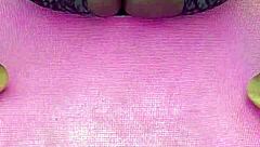 Mira mi coño chorreante destellando en esta sesión de gym matutina