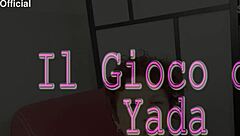 빨간머리 MILF가 침대에서 딜도 쥐고 솔로 자위, 작은 18+ 젖가슴 천천히 애무