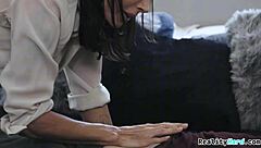 見て巨乳茶髪熟女シェイ・サイトスが18歳リッキー・スパニッシュの固チンポ誘惑！