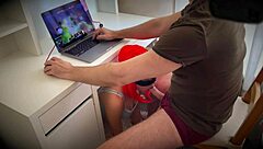 That ginger girl blew me while I played Dota 2