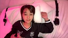 คู่รักญี่ปุ่นมัดมือและเท้าของเธอเพื่อเซ็กส์เปียกกันสุดแรงในโรงแรมรัก