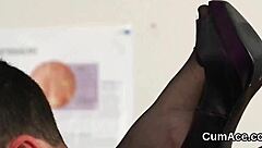 Oh wow, this sexy babe gets jizz shot right on her face and swallows all the cream