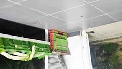 Pillé esa vista rápida de upskirt en la tienda mientras compraba.