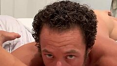 Emma, give me that romantic oral pleasure with your mouth