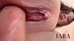 Kåt fitta, se den fylld med gräddig sperma i solo squirt?