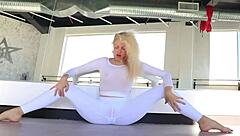 매일 요가 스트레칭 루틴 사랑해 몸 풀며 유혹