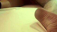 ¿Puedes darle duro a este culazo jugoso aceitado como a una puta total?