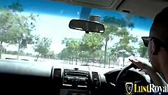 Pelirroja de 18 Lili Lou doblada para doggystyle al aire libre, misionero y vaquera hardcore