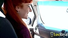 Pelirroja de 18 Lili Lou doblada para doggystyle al aire libre, misionero y vaquera hardcore