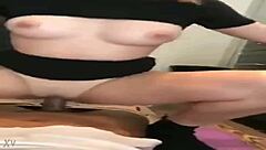 Duvido você não gozar com essa novinha gemendo gostoso enquanto fode