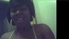 ex girlfriend gives a quick oral session in casual encounter