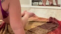 Cam Model With Big Ass Makes Herself Cum With Dildo – So Hot!