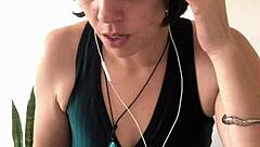 learn german with me, cute curvy european milf sharing sfw tips and fun