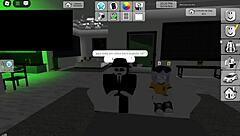 tava morrendo de calor e resolvi tirar minha camisa, mas essa puta safada já queria meter no cu logo