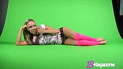 I feel so dirty showing off my big ass and natural tits as a barefoot 18+ blonde teen in private backstage.