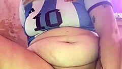 Watch this Argentinian blonde beauty pleasure herself intensely until she reaches a squirting climax in solo session