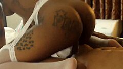 Wow, Mrs Feedme Ent finally meets Benji Bands!